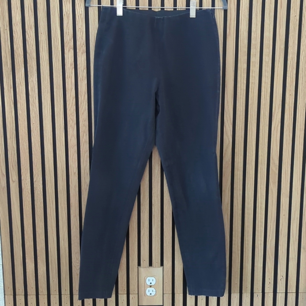 Uniqlo Black Fitted Pants - S